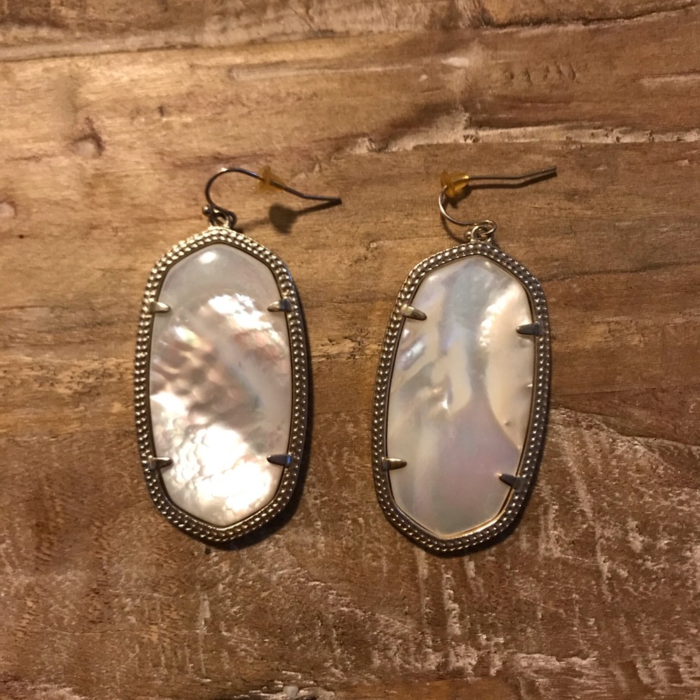 Kendra Scott Danielle Earrings